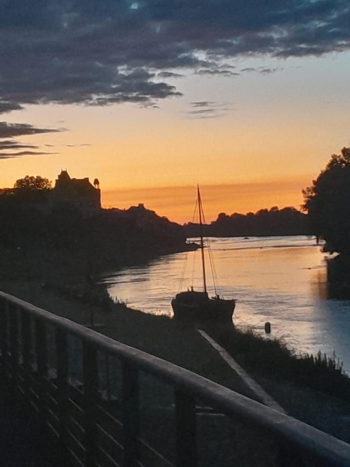 Le Clos Du Prieure Montjean-sur-Loire ภายนอก รูปภาพ